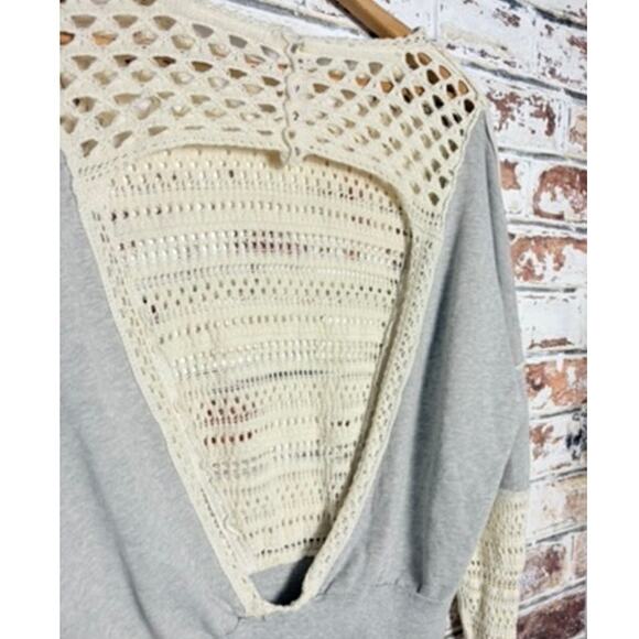 Free People Lace Of Base Oversized Crochet Knit Open Back Pieced Sweatshirt - Picture 11 of 11